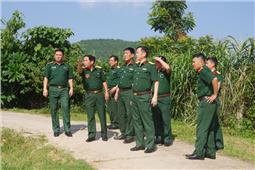 Tư lệnh Quân khu kiểm tra tại Đoàn 338